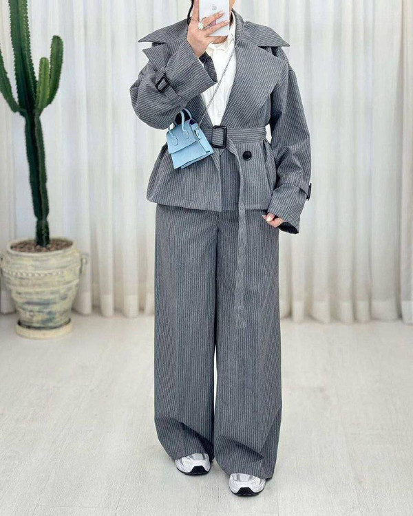 ۳. ست کت و شلوار زنانه دیپلمات پرومکس فری سایز با تنخور عالی و کیفیت تضمینی