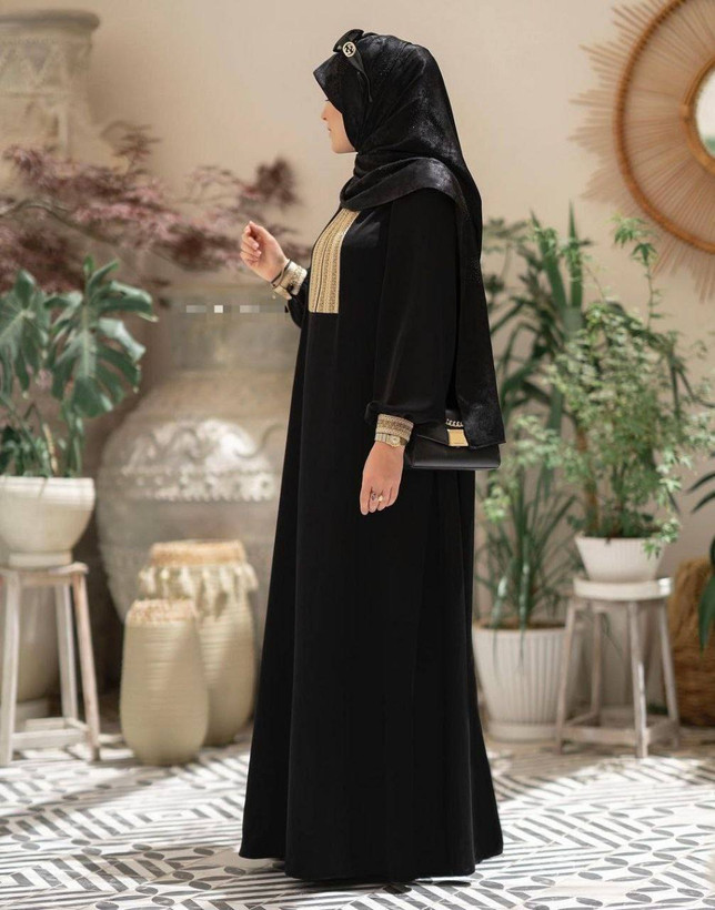 قیمت عبا طلاکوب زنانه شیک قد ۱۳۵ سانتیمتر مناسب تا سایز ۵۰ مدل جدید ۱۴۰۵ 💎🖤