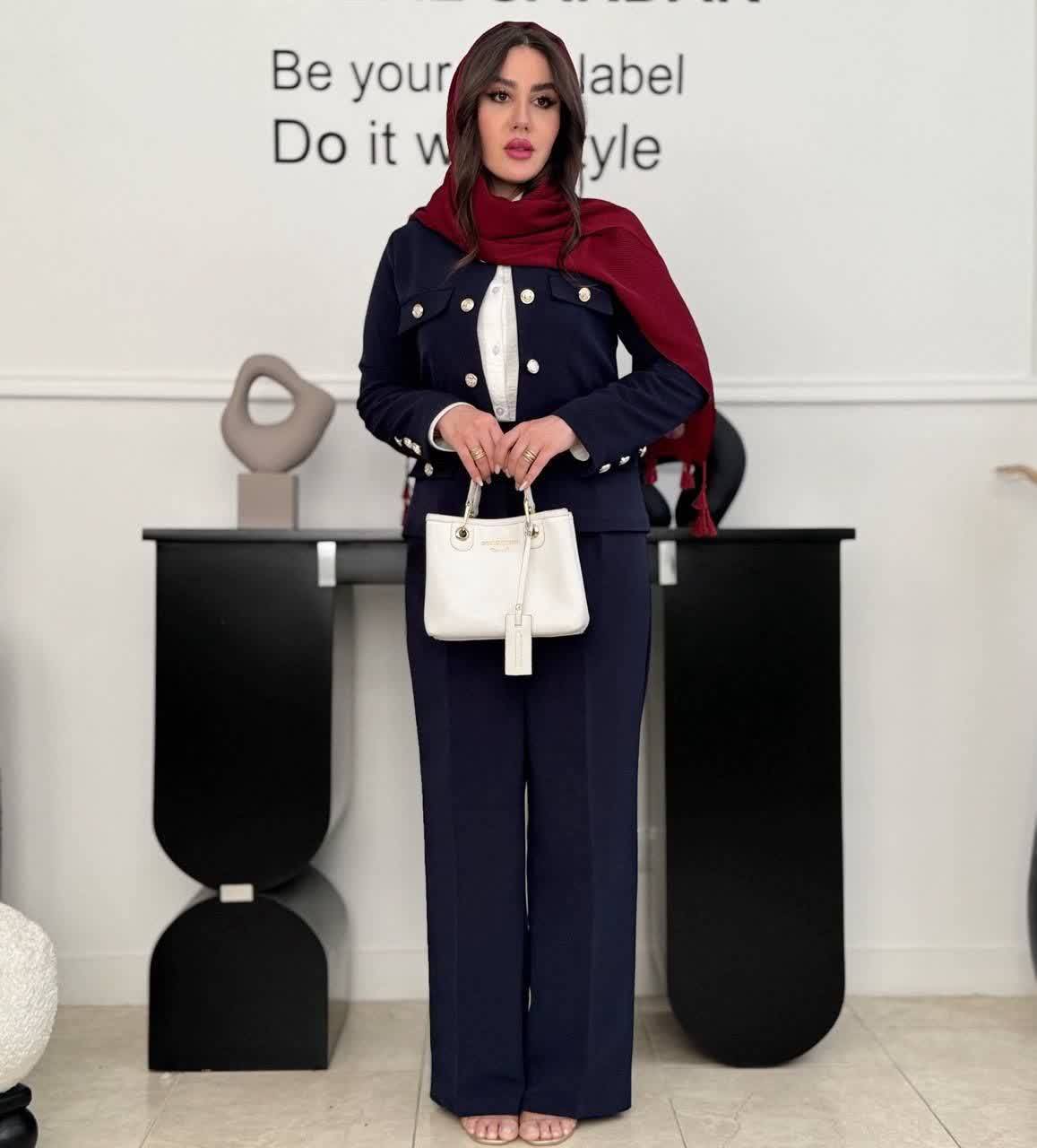 خرید ست کت شلوار مزونی کارین سرمهای جنس کرپ کنزو وارداتی درجه یک پوشاک آروما فشن👗💎