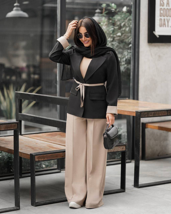 خرید کت شلوار سارینا کرپ مازراتی اعلا رنگ مشکی کرم آروما فشن Sarina Suit Set Black Cream