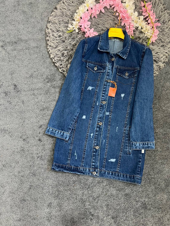 خرید آنلاین کت جین نسیم سورمهای قد ۸۰ با بهترین قیمت و کیفیت در فروشگاه اینترنتی پوشاک آروما فشن رقیه مرادی