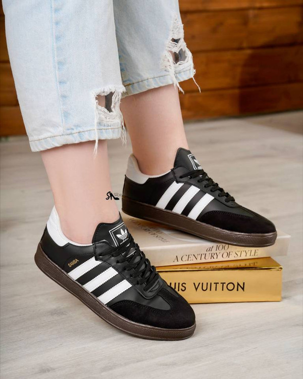 خرید اسپرت سامبا T9 با پاخور عالی و کیفیت تضمینی در پوشاک آروما فشن