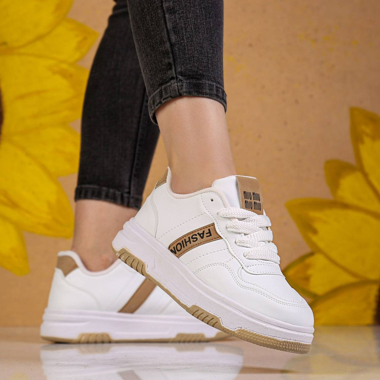 کتونی اسپرت T10 مدل فشن جدید با زیره پیو و پاخور شیک در پوشاک آروما فشن