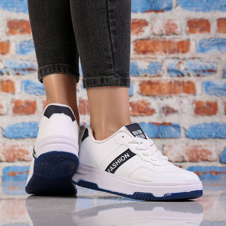 کتونی فشن جدید T10 رنگ مشکی شیک و پاخور عالی زنانه