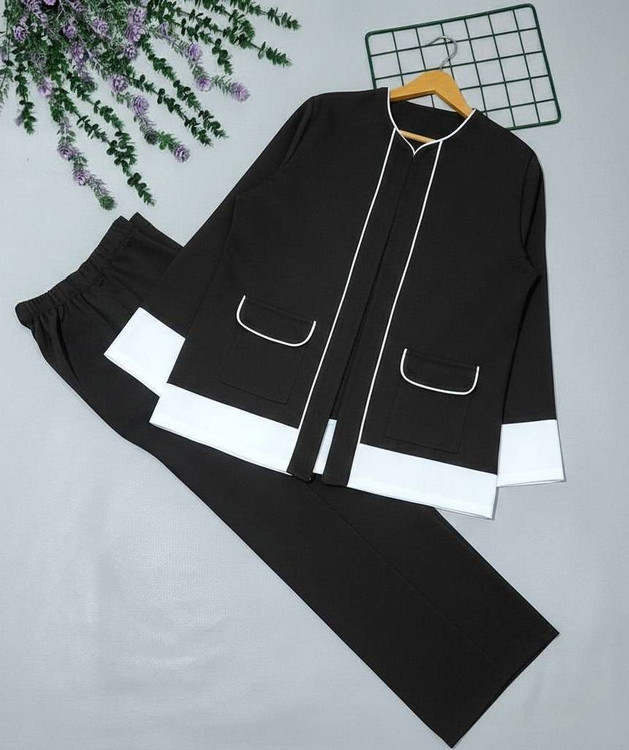 نمای نزدیک از دوخت و کیفیت پارچه مازراتی کت و شلوار میشا آروما فشن