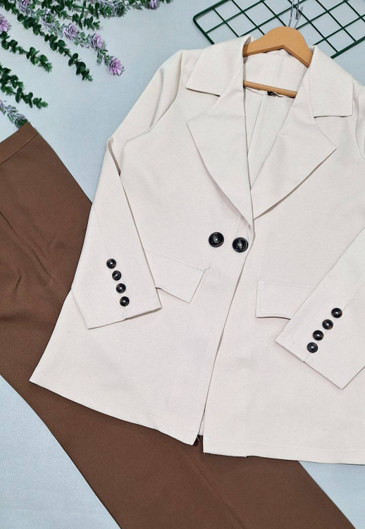 ست کت و شلوار مزونی تینا با دوخت حرفهای و سئو قوی پوشاک آروما فشن