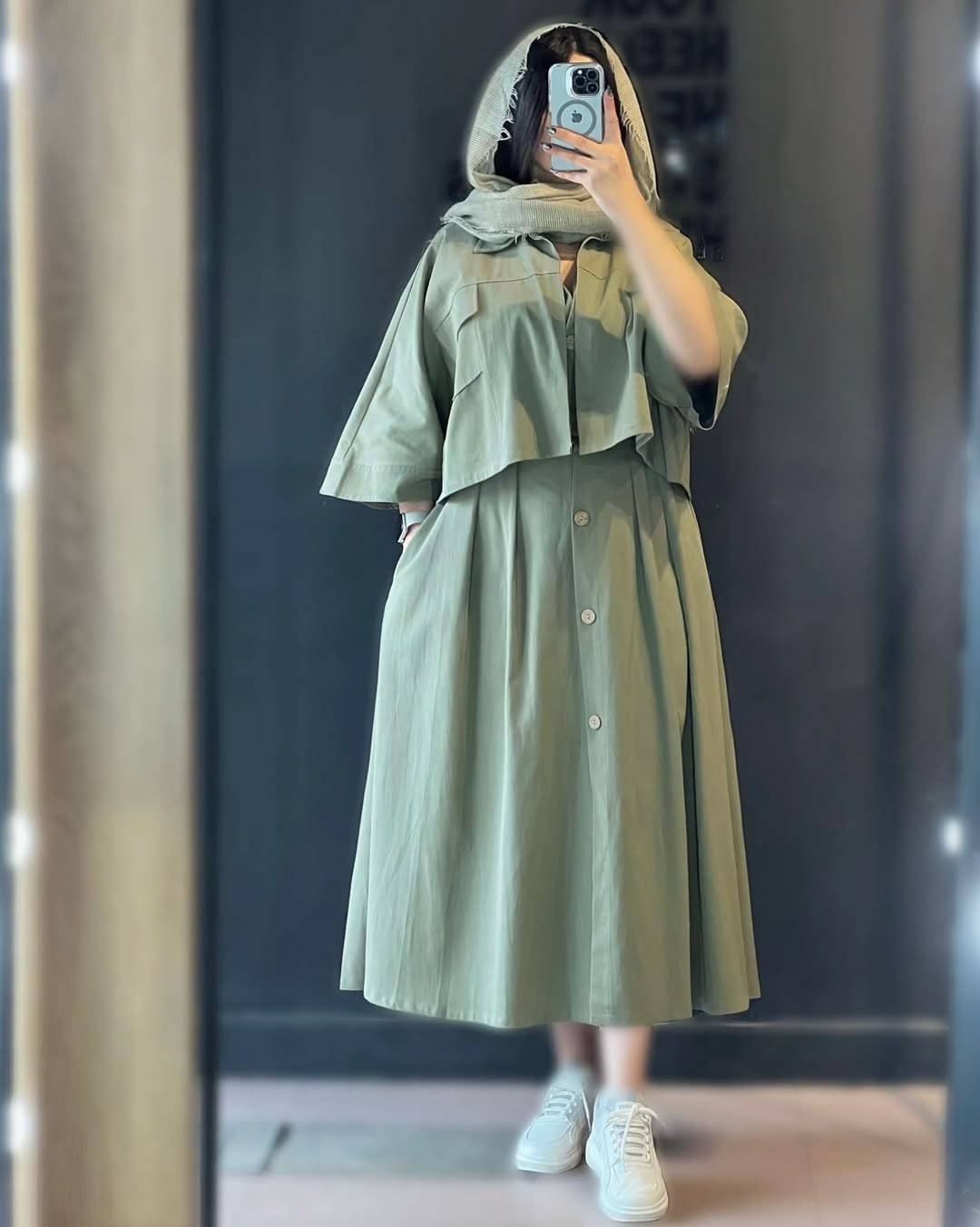 کت و سارافون هلند لینن سبز روشن با تنخور شیک و خنک آروما فشن مخصوص بهار و تابستان ✅