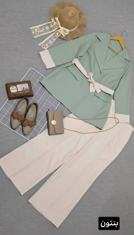 کت و شلوار مجلسی زنانه یسنا رنگ سورمه ای تیره شیک و باکلاس