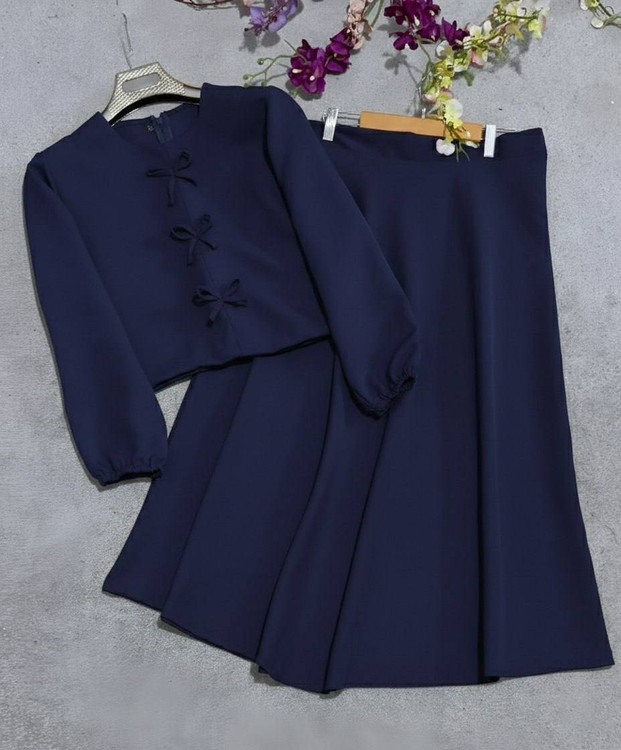 ست کت و دامن زنانه مدل افرا رنگ سورمه ای شیک مناسب مجالس و مهمانی ها