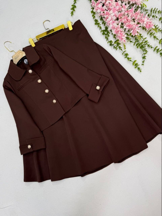 تنخور شیک کت و دامن مازراتی پریماه رنگ مشکی در آروما فشن