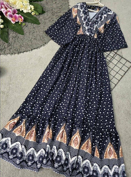 پیراهن مجلسی زنانه مدل آلاله k با طرحهای سنتی و جنس الیزه درجه یک - پوشاک آروما فشن نمای ۲