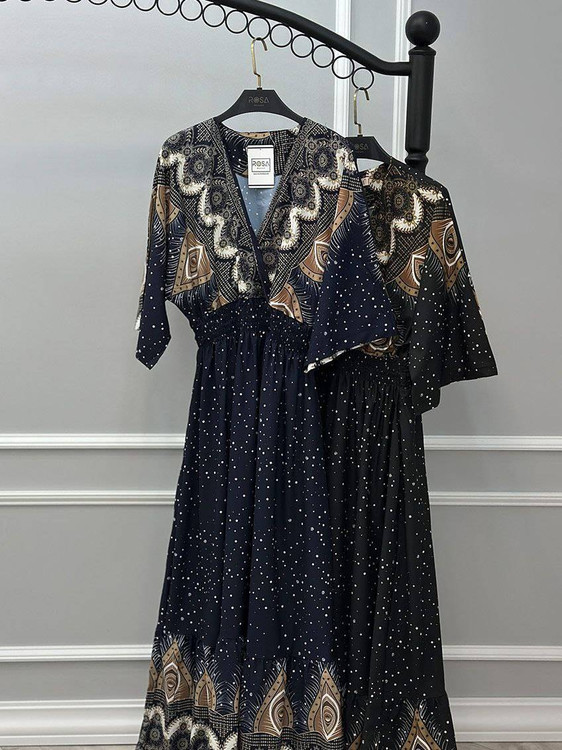 پیراهن مجلسی زنانه مدل آلاله k با طرحهای سنتی و جنس الیزه درجه یک - پوشاک آروما فشن نمای ۵