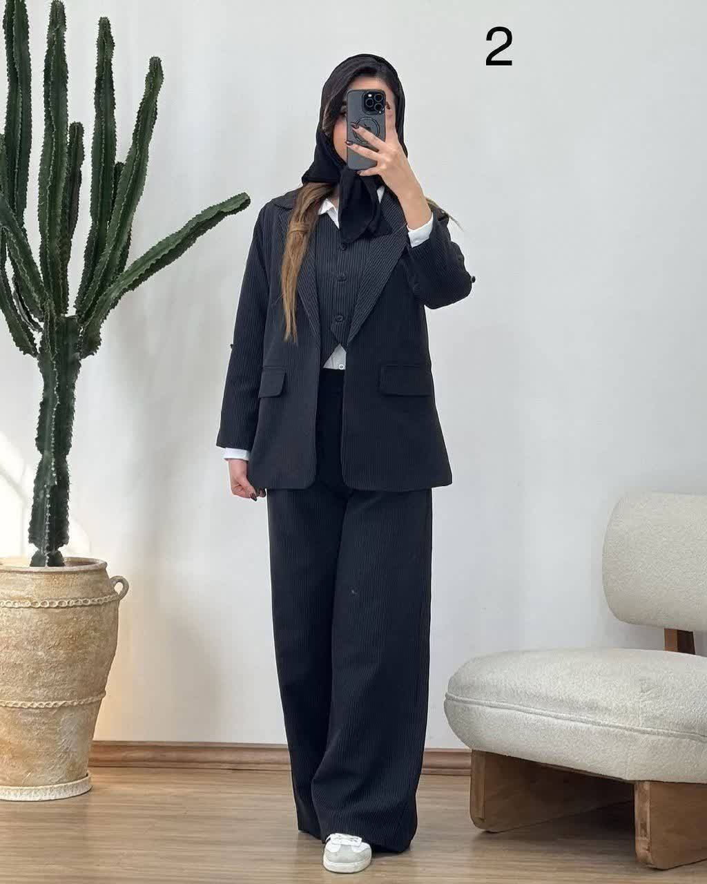 کت شلوار آسمانk سه تیکه زنانه رنگ مشکی جنس دیپلمات پرشیا استایل اداری و مجلسی آروما فشن