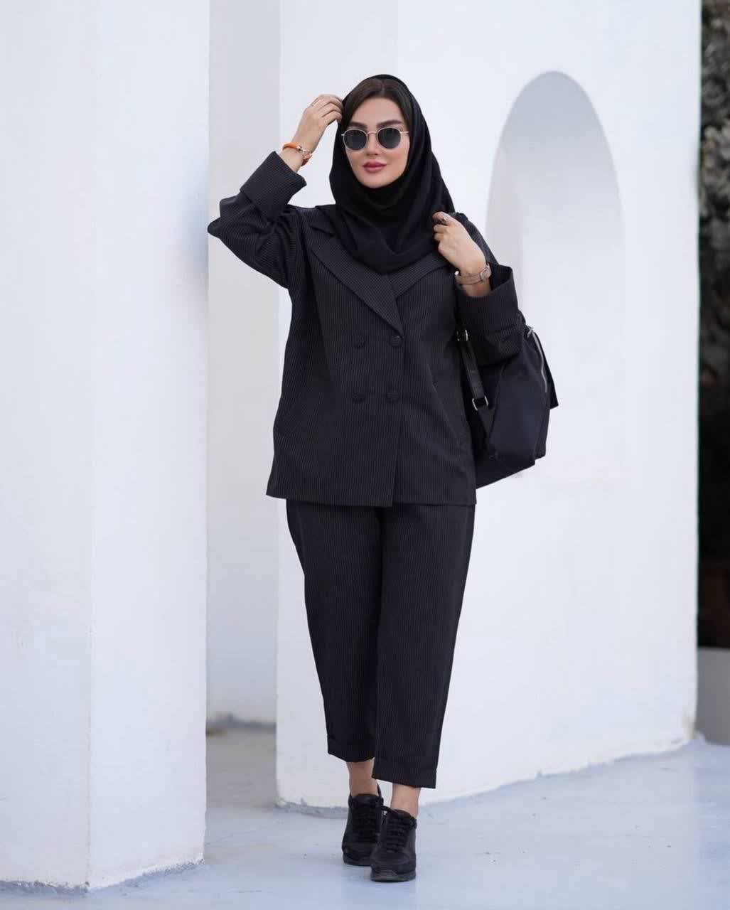 کت شلوار دیپلمات k