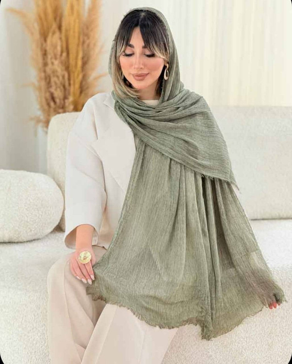 شال مزونی مدل k لمهدار و پلیسه رنگ موکا با کیفیت تضمینی آروما فشن