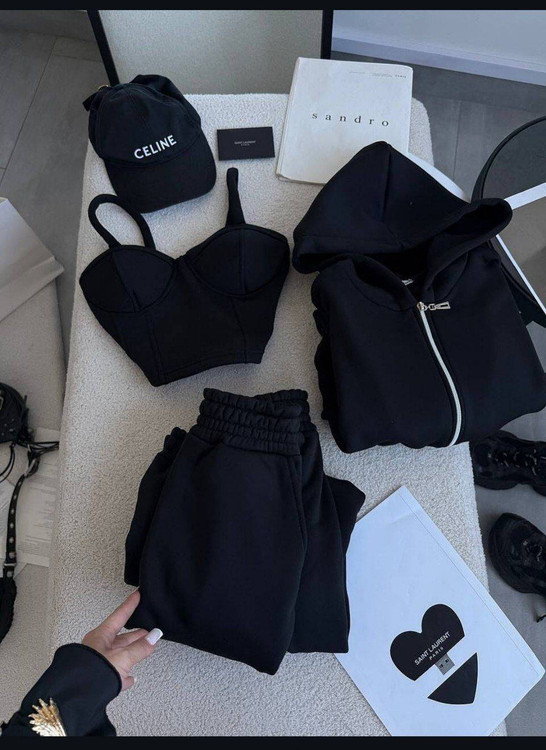 ست ورزشی و راحتی زنانه سویشرت و جاگر کرکی رنگ مشکی و طوسی فری سایز با قیمت ارزان و ارسال سریع