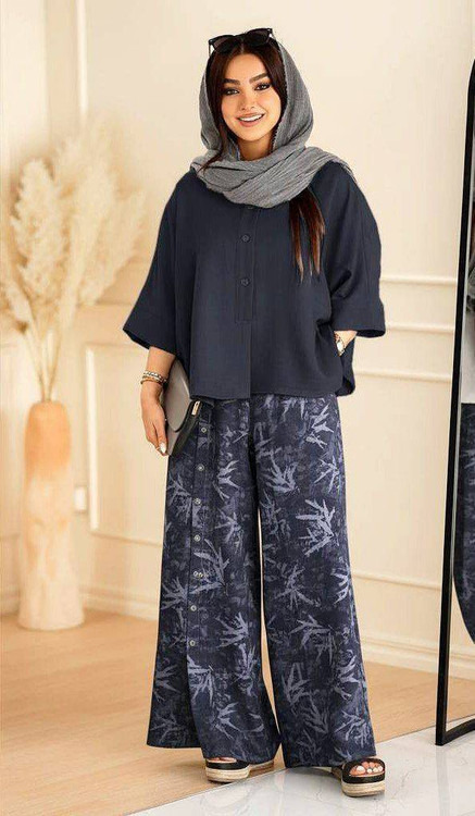 نمای جلوی ست شومیز شلوار ترانه رنگ سبز - آستین کیمانو، شلوار گازوئیلی با طرح چاپ