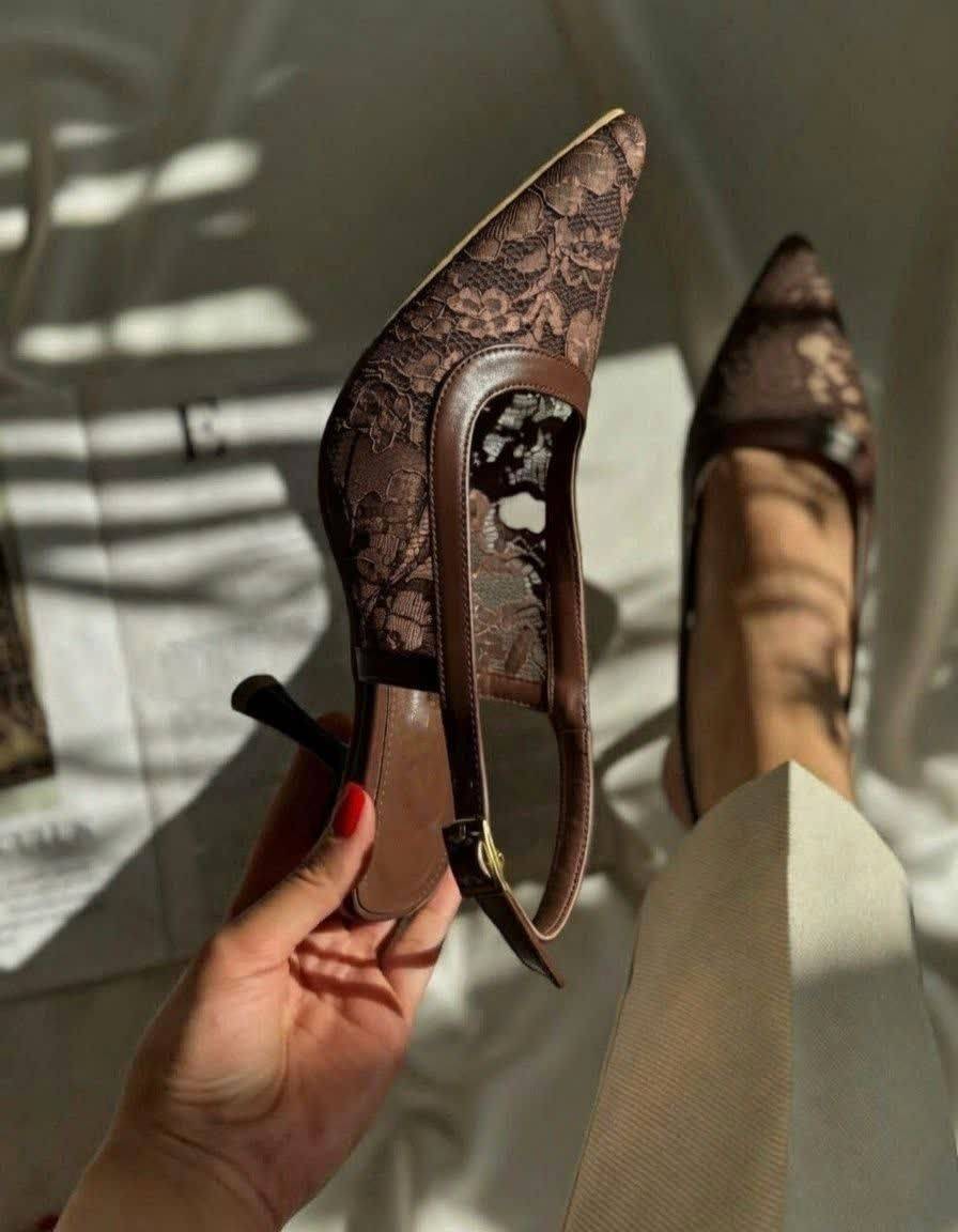 کفش مجلسی گیپوری کرم رنگ زنانه پاشنه ۵ سانت طراحی شیک و راحت - آروما فشن