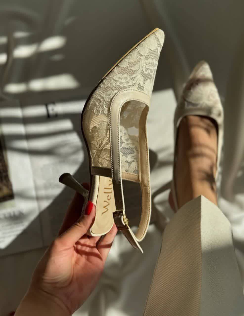 جزئیات دوخت گیپوری و کیفیت ساخت کفش پاشنه دار زنانه آروما فشن