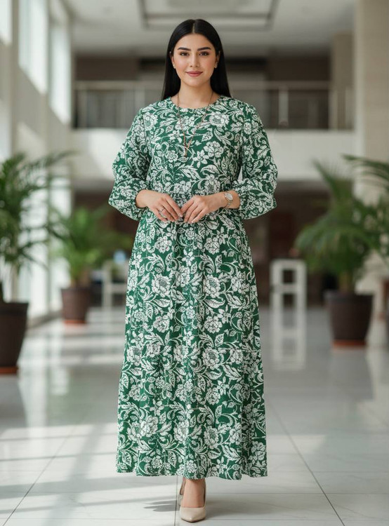 پیراهن بلند زنانه طرح گلدار مناسب مهمانی و استفاده روزمره