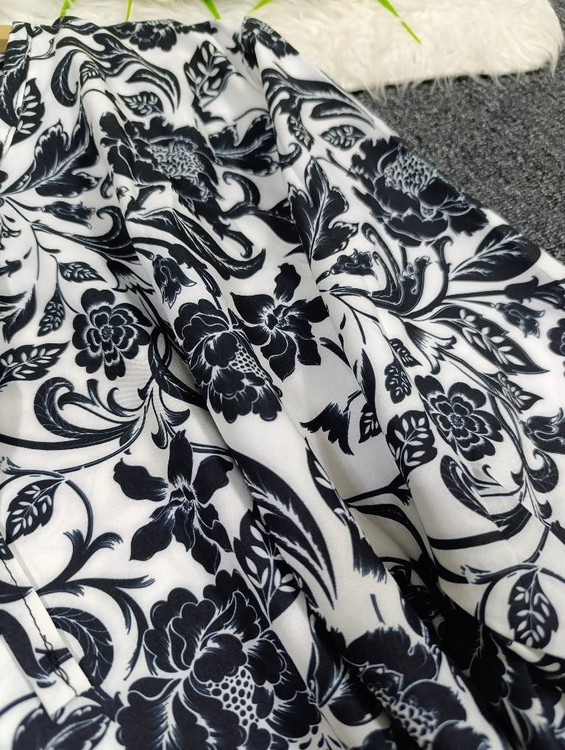 پیراهن مجلسی بوگاتی با کیفیت عالی و قیمت منصفانه