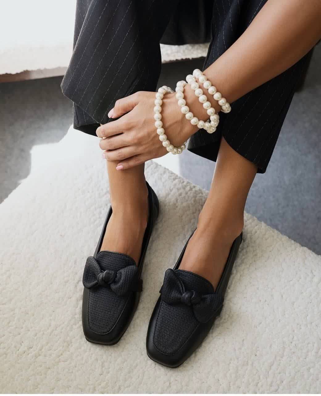 کالج زنانه پاپیون دار مشکی