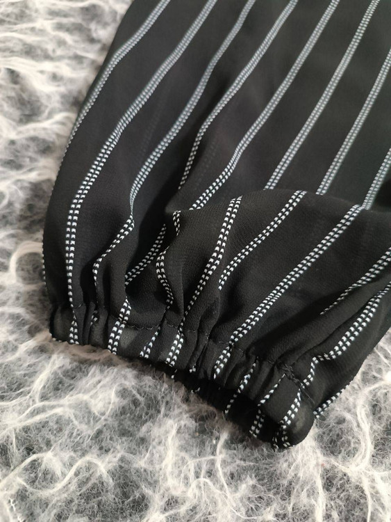 جزئیات دوخت مزونی پیراهن حریر راه راه زنانه باکیفیت