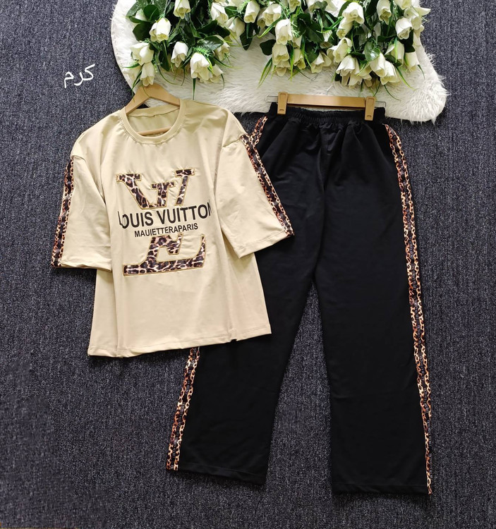 ست لویی ویتون پلنگی رنگ کرم - نمای جلو و پشت ست تیشرت شلوار زنانه با دوخت عالی
