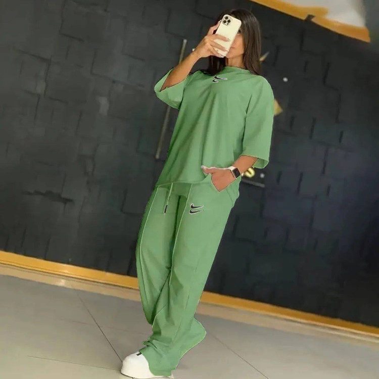ست دو نایکی H رنگ سبز - تیشرت و شلوار اسپرت زنانه | آروما فشن