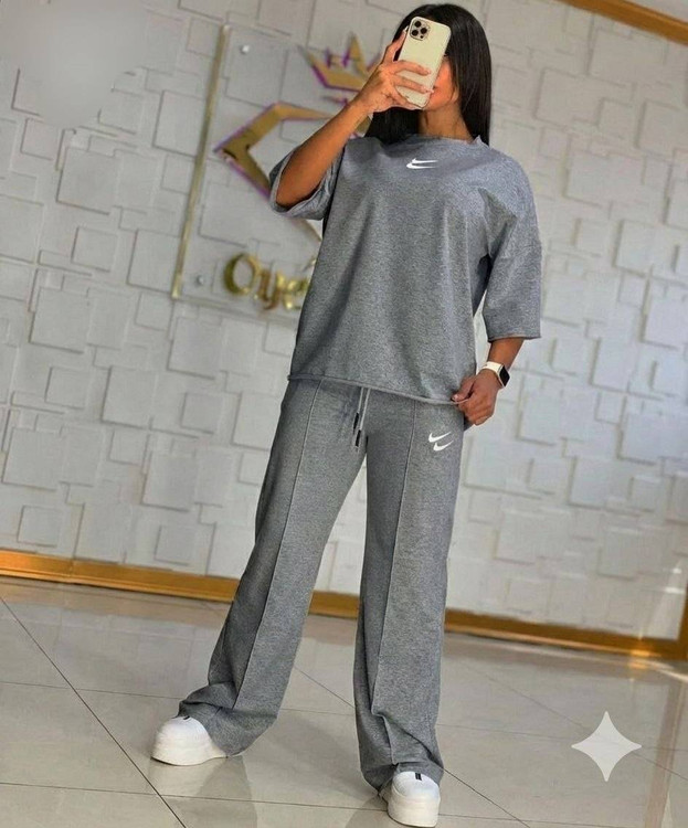 ست دو نایکی H رنگ قرمز - نمای نزدیک کیفیت پارچه گلکسی | آروما فشن