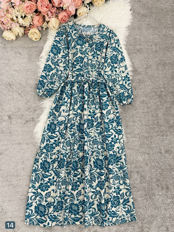 مانتو ساحلی بوگاتی فلورانس رنگ 5 - نمای پشت و جزئیات دوخت | آروما فشن