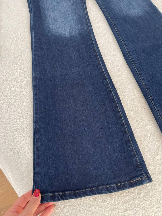 شلوار جین زنانه با کیفیت کارخانهای - حذف واسطهها در آروما فشن