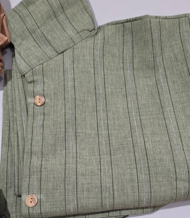 مانتو بلند بیگ سایز N کرم - نمای کامل قد 121 سانتیمتر