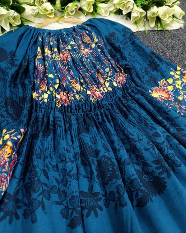 پیراهن ساحلی مشکی زنانه - نمای پشت و برش آزاد راحت