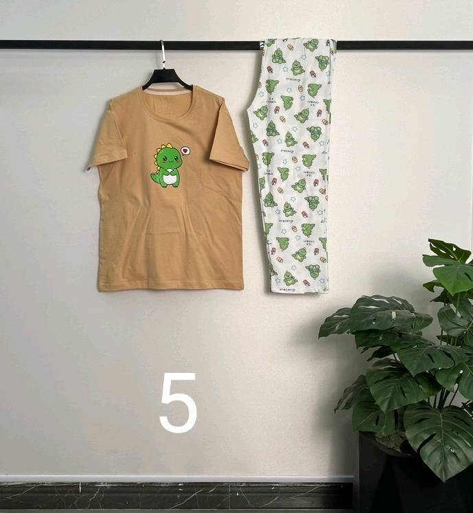 ست تیشرت شلوار کیوت خانگی رنگ ۳ فری سایز آروما فشن