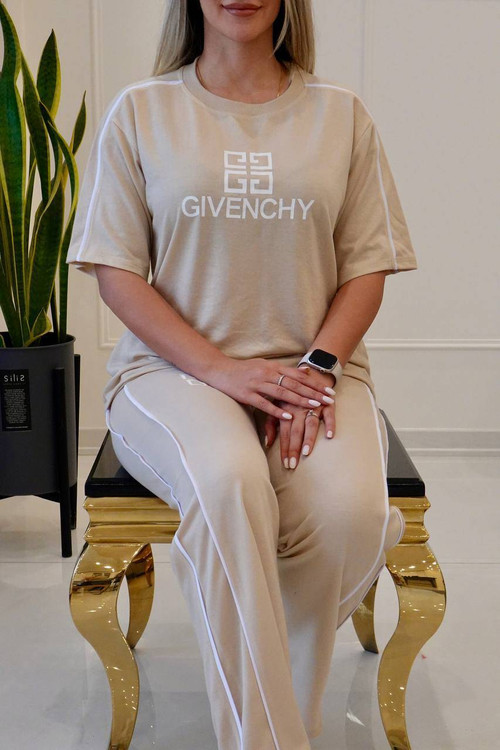 ست مغزی دوزی GIVENCHY رنگ کرم دورس چهارفصل تیشرت و شلوار زنانه شیک
