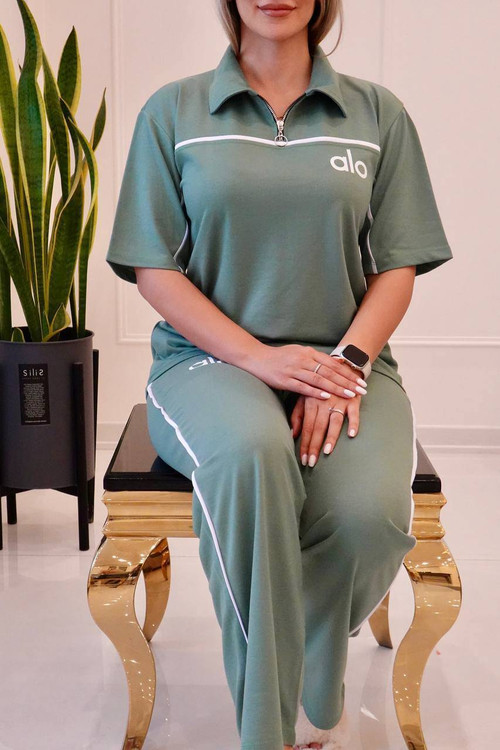 ست نیم زیپ ALO F رنگ کرم - تنخور فری سایز مناسب سایز ۳۸ تا ۴۴ ست تیشرت شلوار اسپرت