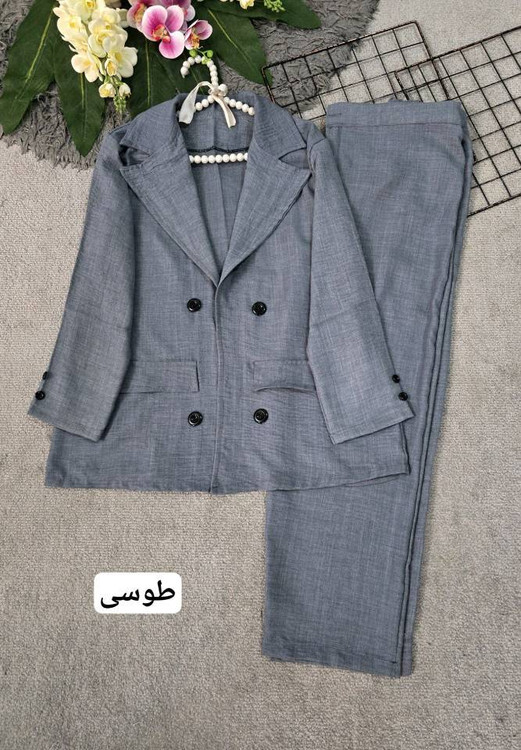 جزئیات دکمه کت شانتون H - دکمههای لوکس و شیک