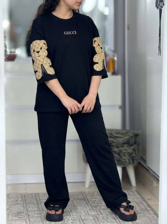 نمای پشت تیشرت ست کاستر H - پارچه نرم و راحت