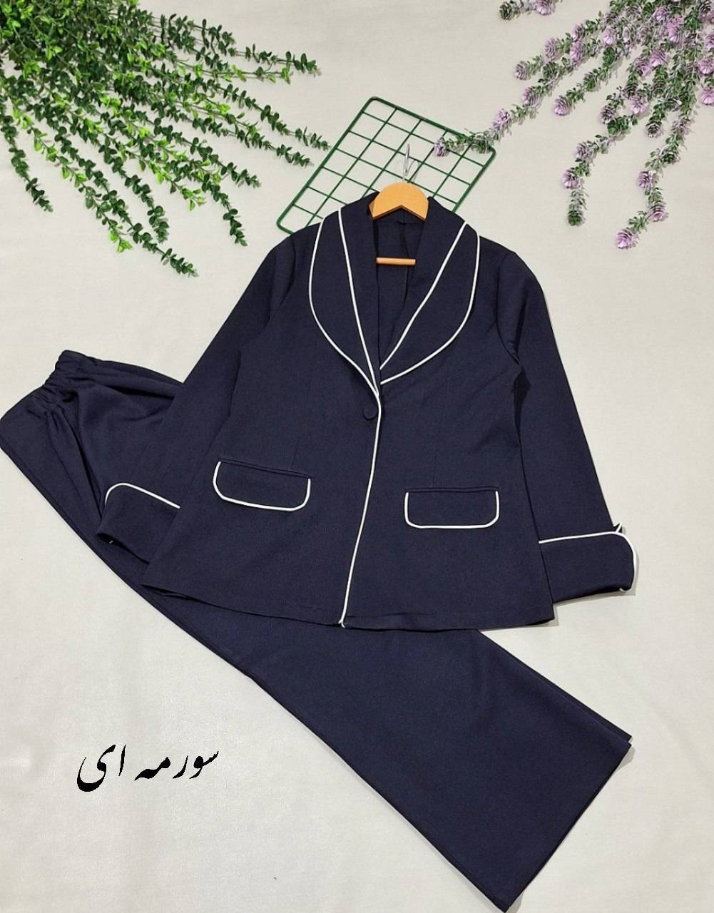 نمای پشت کت آتنا F - برش حرفهای و خوش فرم