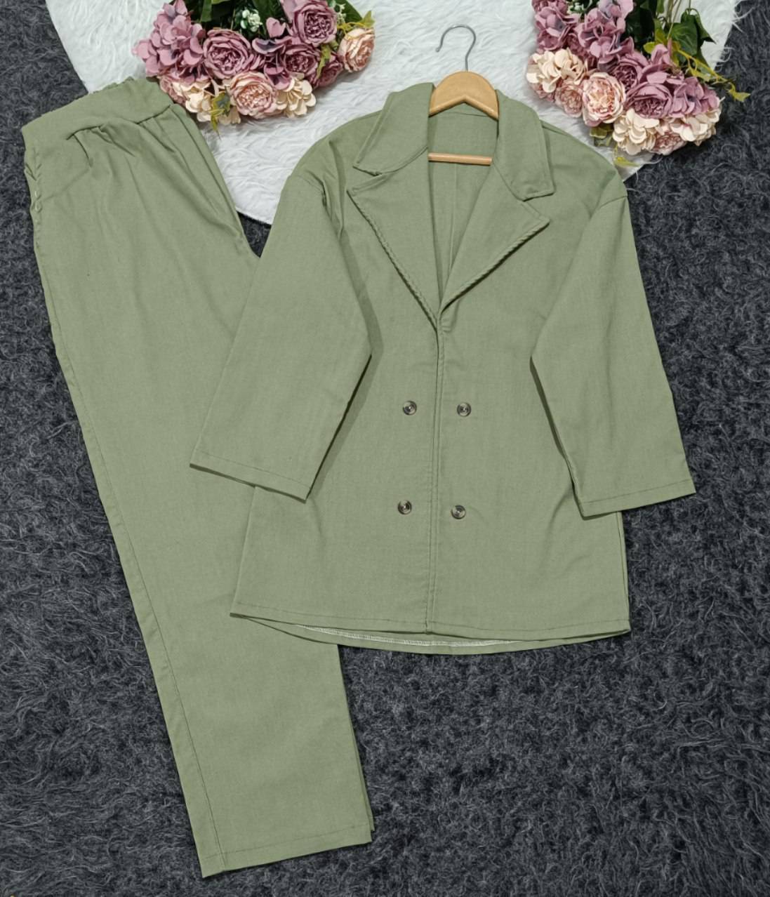 ست کت شلوار 198 F نمای کامل پشت - استایل شیک