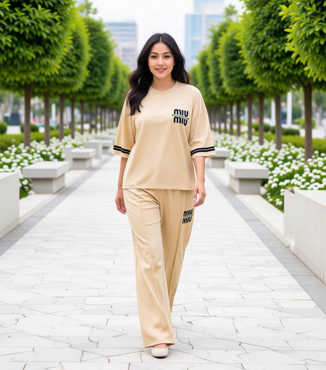 نمای پشت تیشرت ست miumiu F - پارچه نرم و راحت