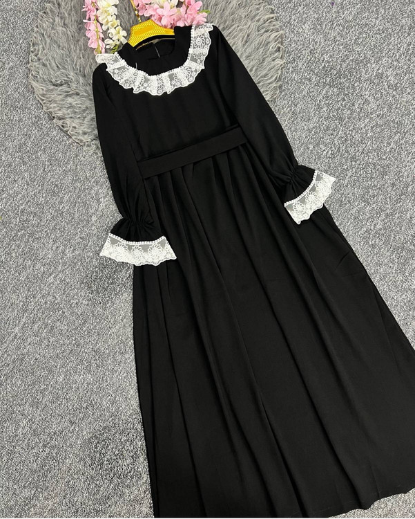 عبا مدل یقه گیپور جنس بزیاق اعلا k - طراحی مجلسی - آروما فشن