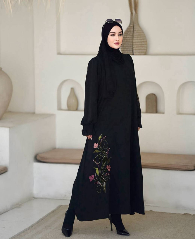 عبا زنانه مدل فرشته گل دوزی جنس الیزه درجه ۱ k F - تصویر 7