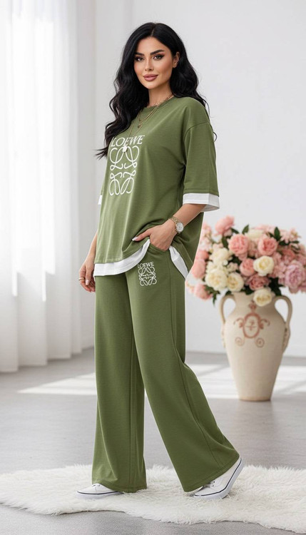 ست دو تیکه تیشرت و شلوار مدل LOEWE جنس گلکسی پنبه درجه F - لباس راحتی و خانگی زنانه (ستهای پنبهای)🏠💖