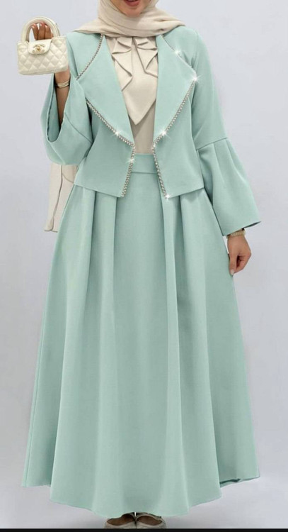 کت دامن زنانه مدل درخشان جنس مازراتی خرجکار کریستال Fدرجه 1 - کت و دامن زنانه👗