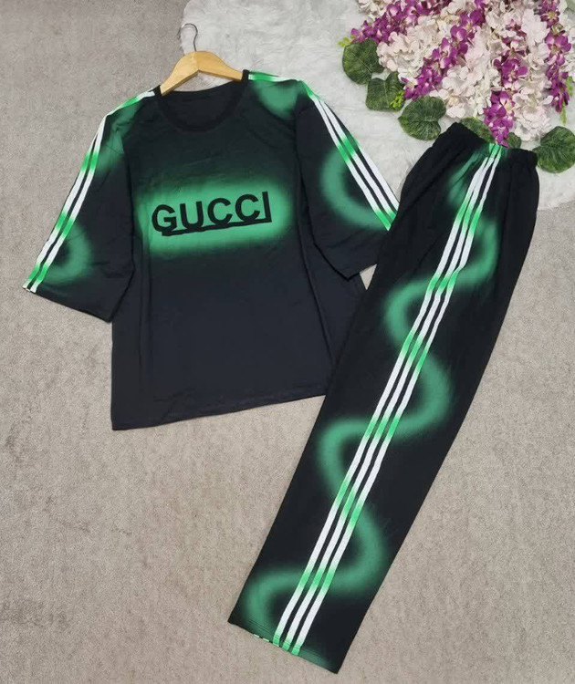 ست دو تیکه تیشرت و شلوار زنانه مدل GUCCI جنس پنبه درجه ۱ M