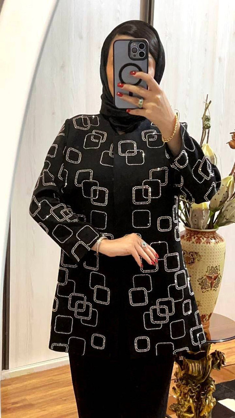 ست کت و شلوار زنانه مدل مربعی✅️ جنس مازراتی گرم بالا✅️ بهترین جنس پارچه وارداتی درجه 1 Rad بهترین کیفیت مستقیما از تولیدی (فروش تک و عمده در آرومافشن)