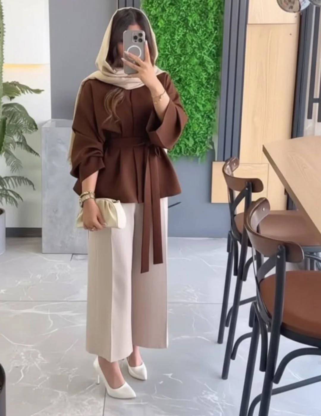 ست مانتو شلوار زنانه لاکرو ek 💕 جنس سوپر مازراتی درجه 1 ✅ با بهترین کیفیت مستقیما از تولیدی(فروش تک و عمده آرومافشن)