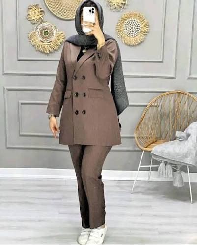 ست مانتو شلوار اداری زنانه مدل ساده سیزن asd✅️جنس مکانیک پرشیا درجه1✅️ با بهترین کیفیت مستقیما از تولیدی(فروش تک و عمده آروما فشن)